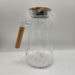 Side Handle Cold Water Glass Pitcher with Lid 1800ml/61oz Jug Carafe Juice Tea
